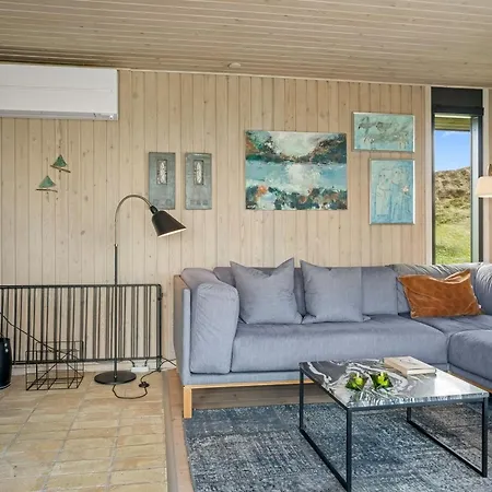 Beatrice - 350m From The Sea By Interhome Holiday home